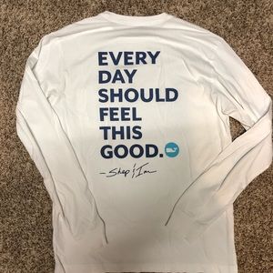 Vineyard vines t-shirt